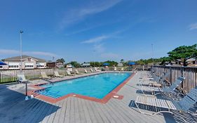 Pony Island Inn