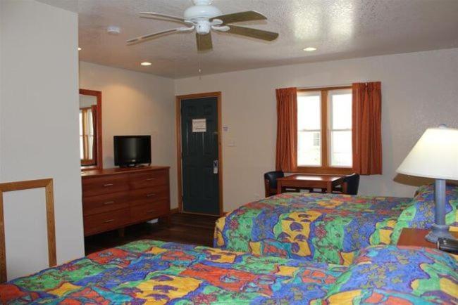 Pony Island Inn Ocracoke Extérieur photo