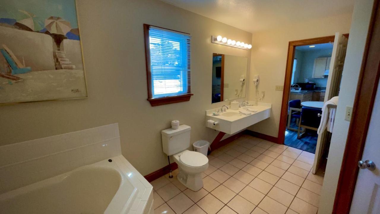 Pony Island Inn Ocracoke Extérieur photo