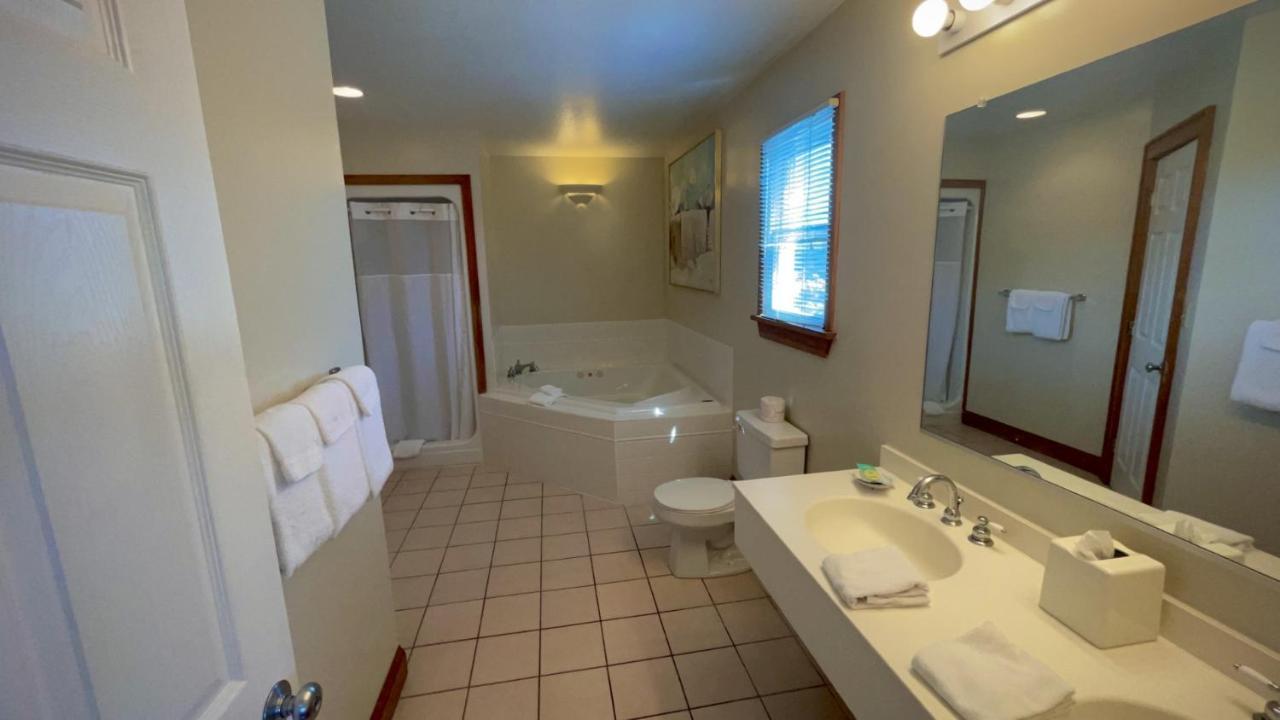 Pony Island Inn Ocracoke Extérieur photo